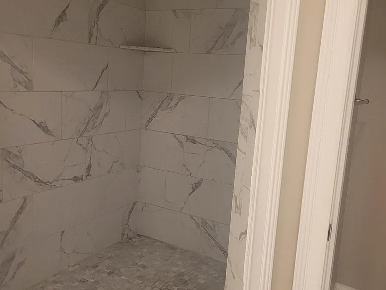 5222 Indian Woods Dr #201 — Photo 7