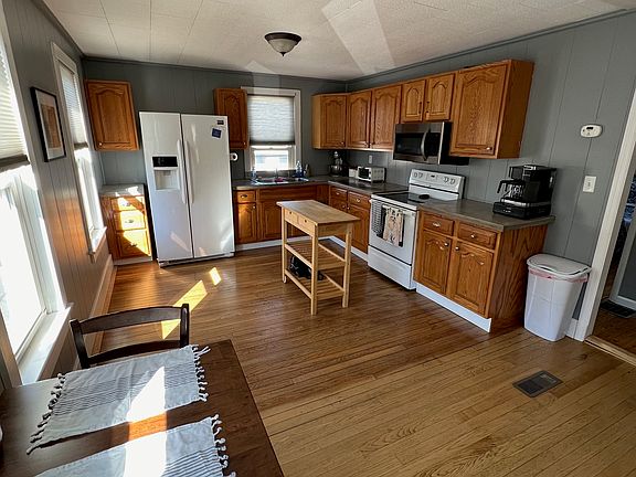 Open Kitchen with great light