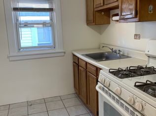 34-19 146th St #3, Flushing, NY 11354