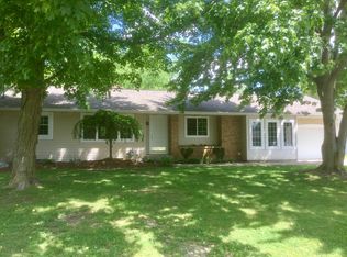 1243 N Marymark Dr, Jenison, MI 49428