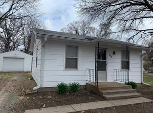 436 NE Arter Ave, Topeka, KS 66616