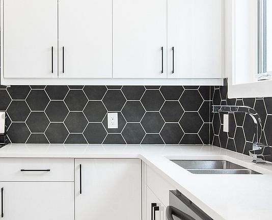 4th image of 7224 112th St NW