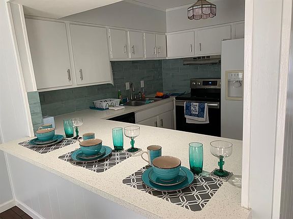 4th image of 9025 Gaylord Dr APT 111