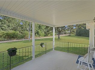 162 Bunker Rd, Eldon, MO 65026