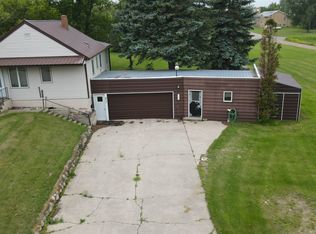 407 Lilly St, Drake, ND 58736