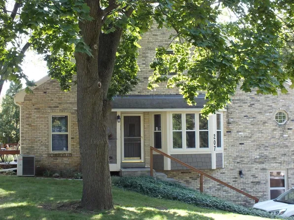 207 West College AVENUE #C, Waukesha, WI 53186