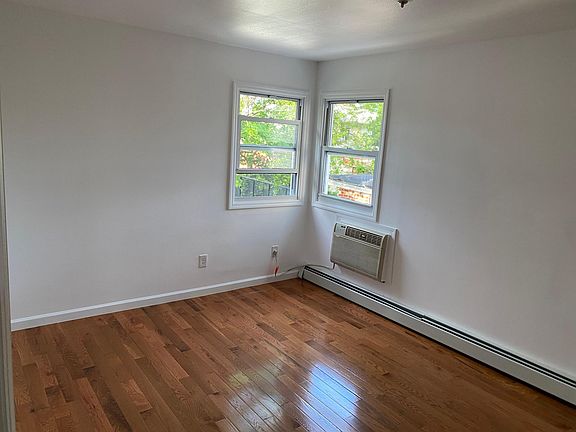 4th image of 216-15 135th Ave Floor 2