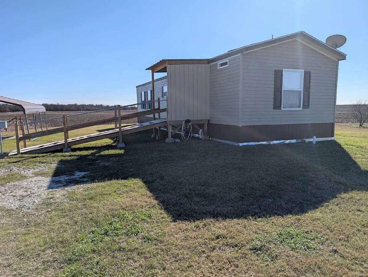 Building Photo - 362 County Road 169 #169