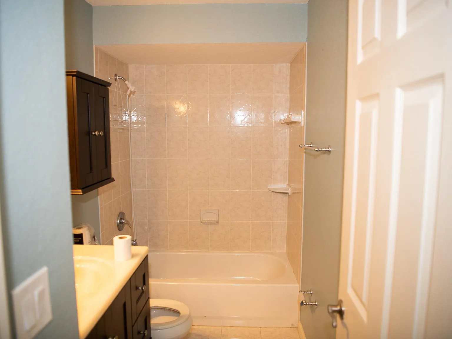 123 Christine Cir — Photo 3