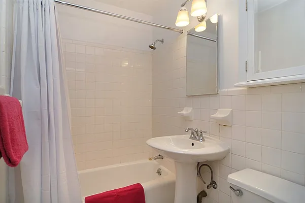 Rented by Corcoran | media 12