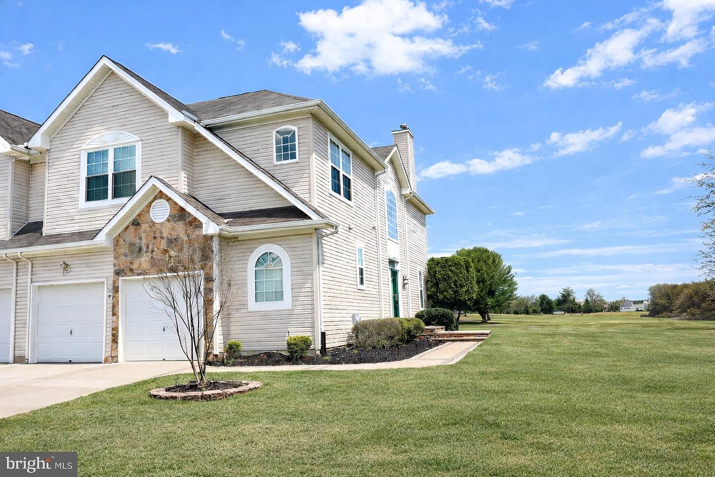 8 Saint Andrews Ct