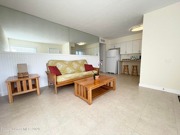 3rd image of 307 E Adams Ave #1