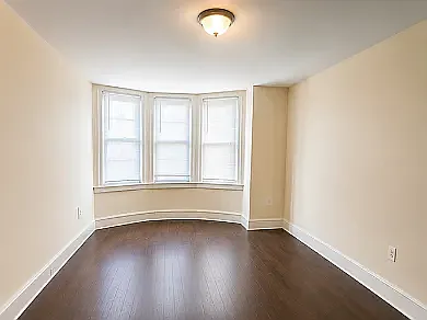 230 Cooper St — Photo 5