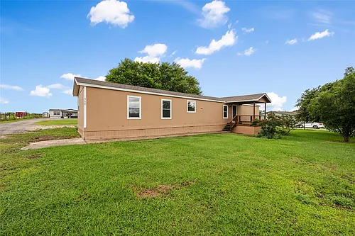 360 Shady Oaks #A Photo 1
