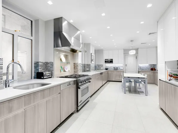 211 Cpw image 15 of 25