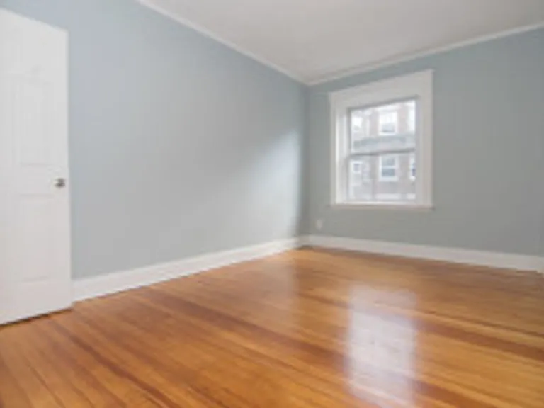 41 Boulevard Ter #2 — Photo 16
