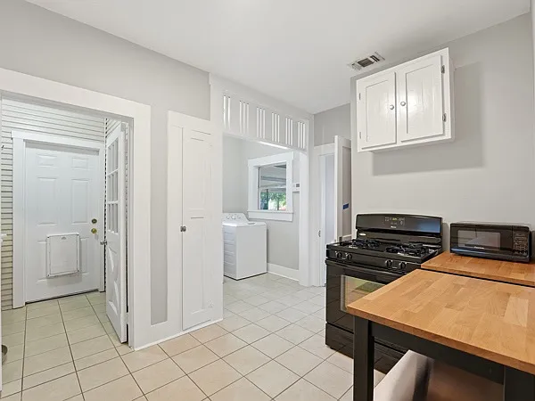 1219 E Drexel Ave — Photo 5