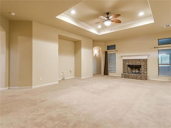 5th image of 4008 Palomino Dr