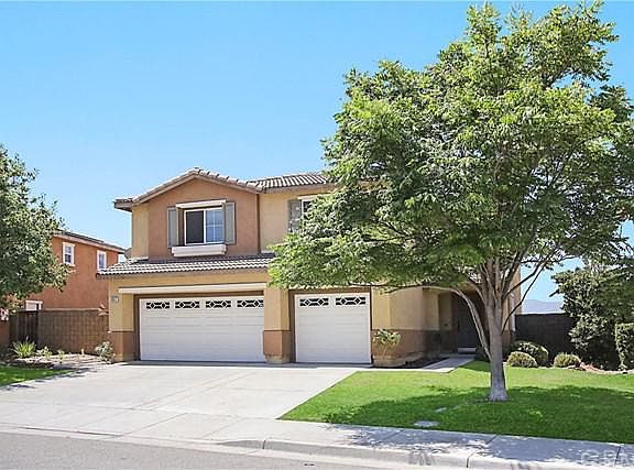 2nd image of 45017 Sonia Dr