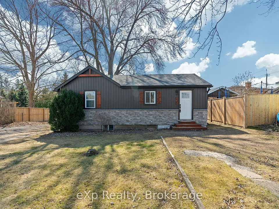 236 Sydenham St