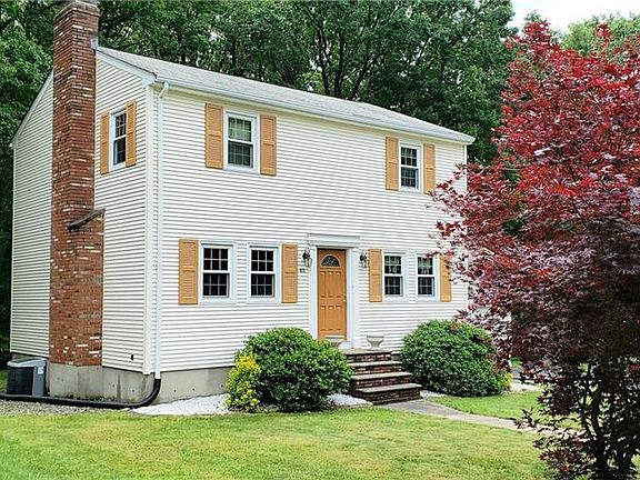 3rd image of 45 Sherwood Ave