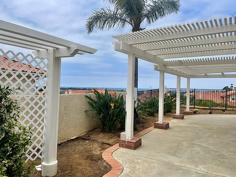 4451 Coastline Ave — Photo 24