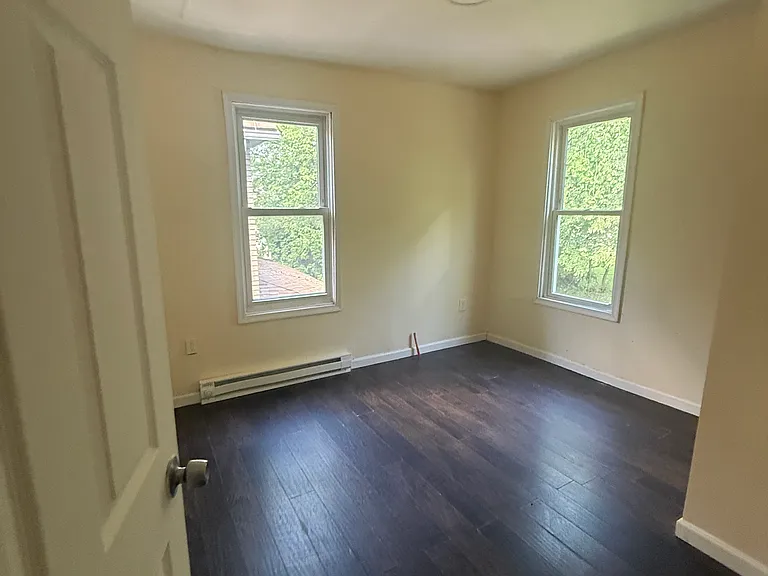 1418-1420 Fordham Ct — Photo 16