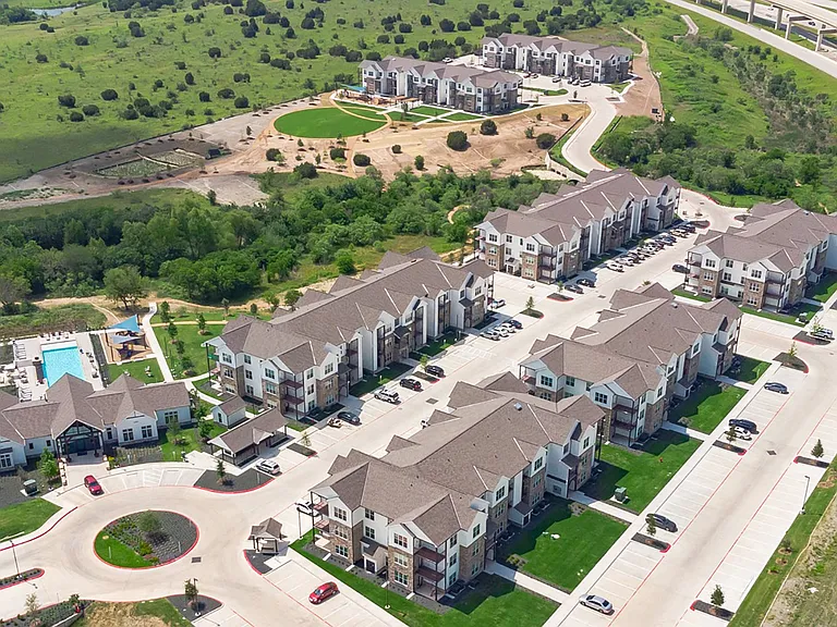 Crossroad Commons — Photo 58