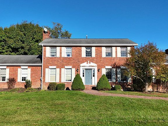 3rd image of 2878 Mount Morris Rd