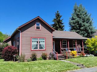 341 NW 10th St, McMinnville, OR 97128
