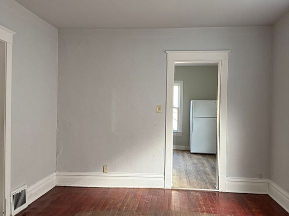 2nd image of 1305 S 12th St