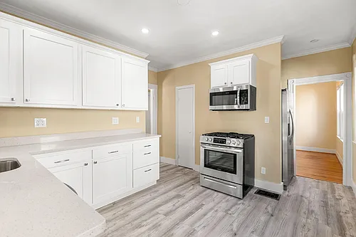 263 Pearl St #1 Photo 1