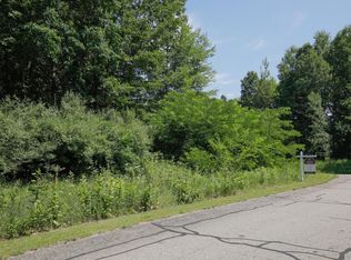 282 Markus Glen Dr, Plainwell, MI 49080