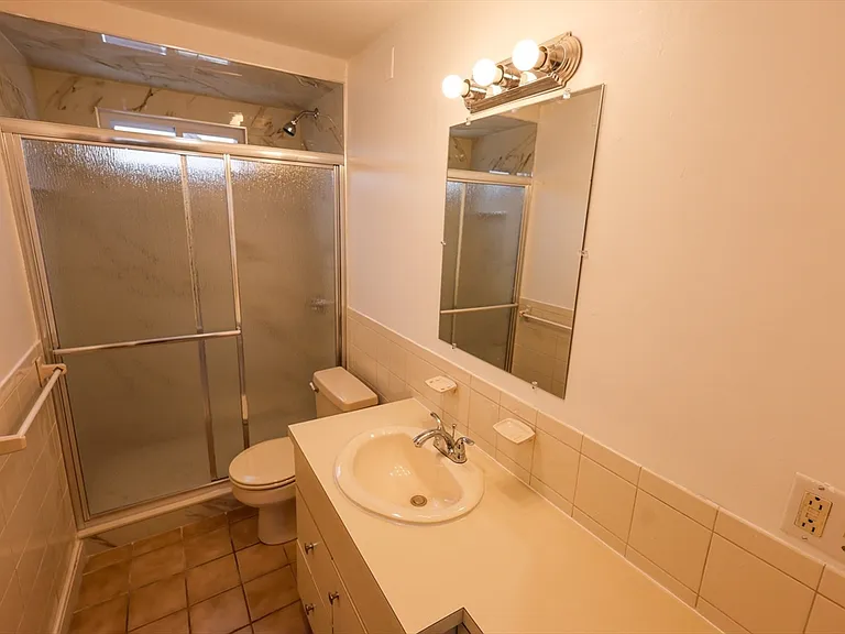 60 Essex St #2 — Photo 13