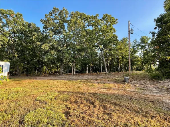 26861 Hillsdale Rd, Lebanon, MO 65536