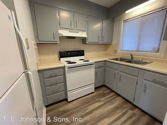 5th image of 2001 S Main St APT 104