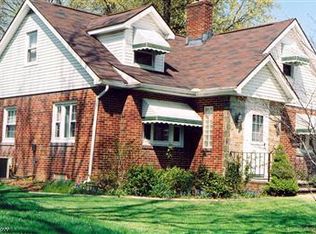 937 W Broad Blvd, Cuyahoga Falls, OH 44221