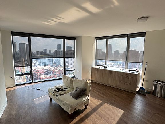 2nd image of 344 N Canal St #2403
