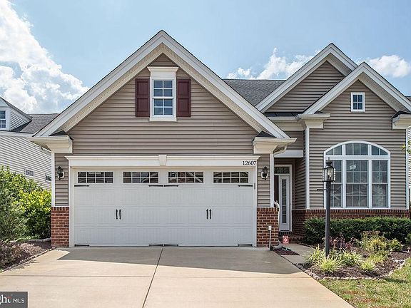 3rd image of 12607 Cannon Crest Dr