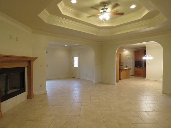 5th image of 12060 Woodland Dr