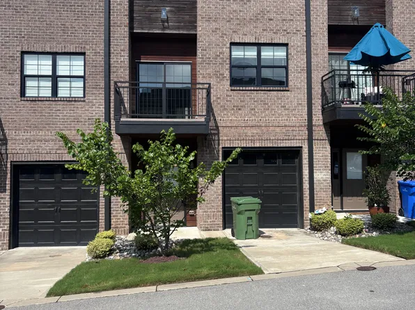 210 Asher Springs Cir, Fuquay Varina, NC 27526