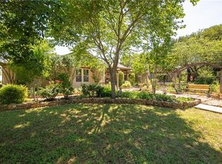 8201 Stone Mountain Trl, San Marcos, TX 78666