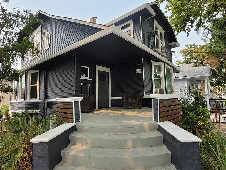 498 S 7th St — Photo 15
