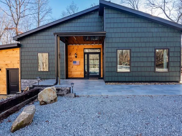 244 Ivy Ln, Pikeville, TN 37367