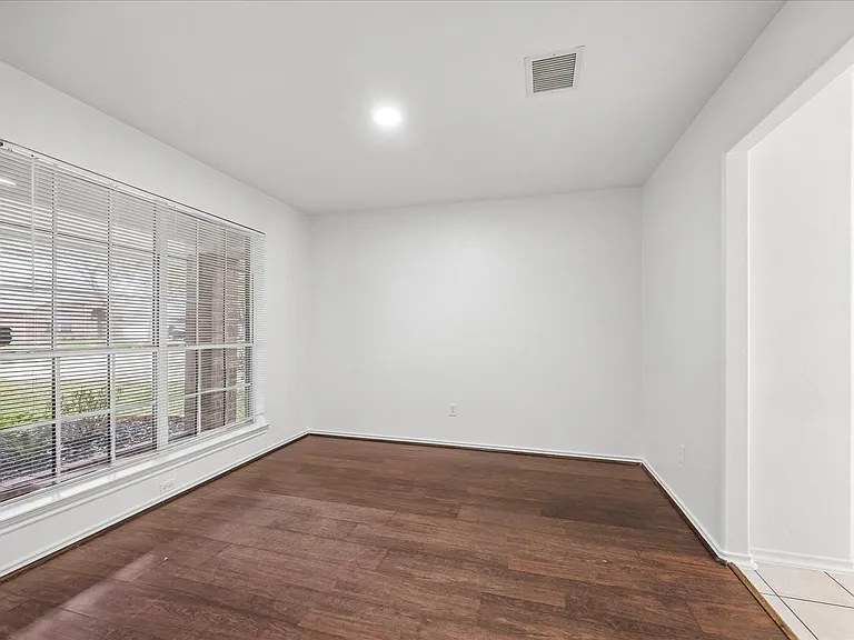 5606 Cozy Terrace Ln — Photo 5