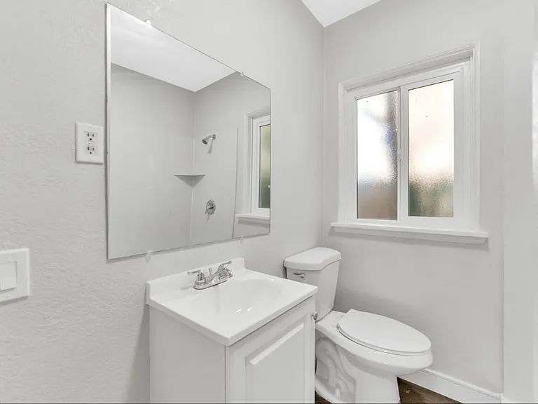 1519 Tessa Ave - Sacramento 95815 — Photo 10