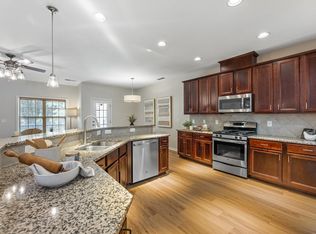 243 Beaconwood Ln, Holly Springs, NC 27540