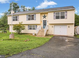 7 Okmed Dr, Reading, PA 19606
