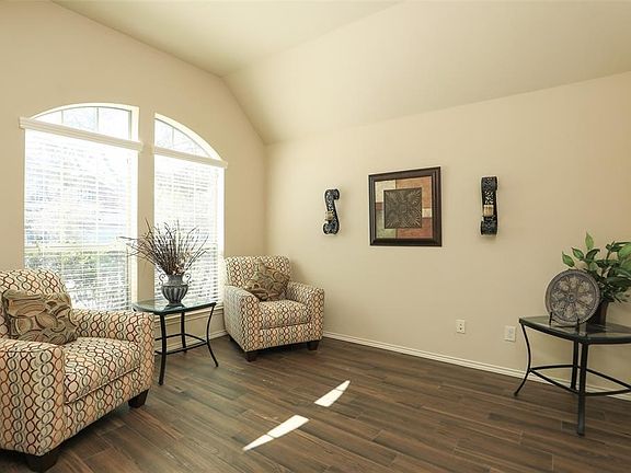5th image of 14735 Yellow Begonia Dr