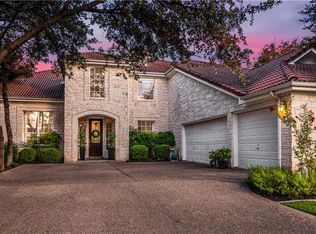 42 Hedgebrook Way, The Hills, TX 78738